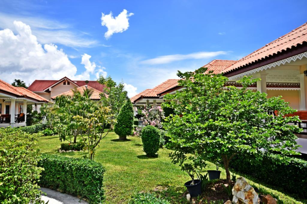 Baan Opun Garden Resort Hua Hin Exterior foto