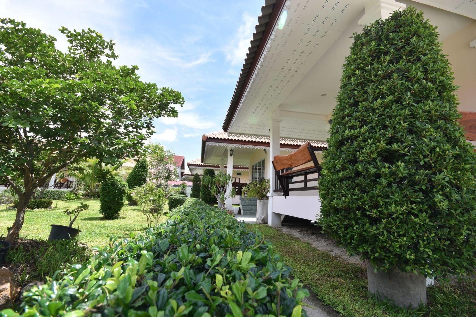 Baan Opun Garden Resort Hua Hin Exterior foto