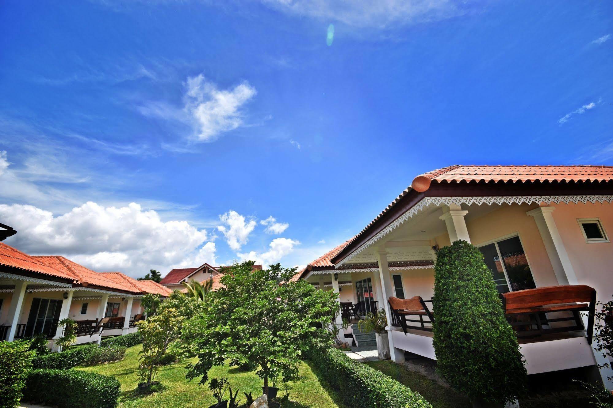 Baan Opun Garden Resort Hua Hin Exterior foto